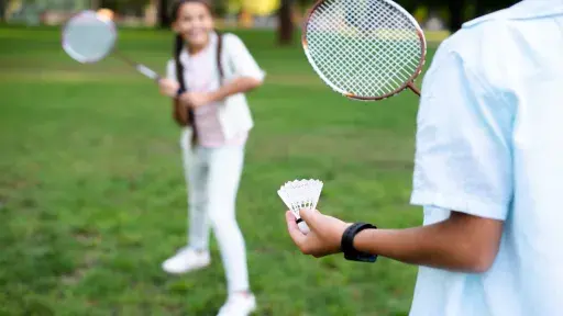 Enfants qui jouent